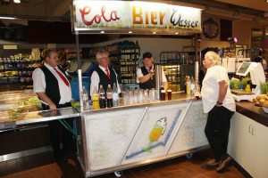 Schlemmerabend - Bier und Softgetränke (Foto: © EDEKA Kempken)